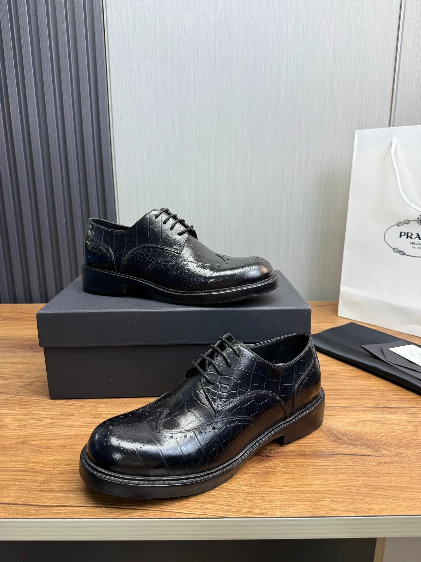 Men's shoes💰760💰 Prada.PRADA men's business casual leather shoes, 1:1 shipment ⬆️Luxurious and noble👞All imported original brand leather materials, just to create a more comfortable wearing experience, upper: original cowhide ➕Imported full cow lining, original genuine leather outsole ✔️36-45 (38.45 non-returnable)